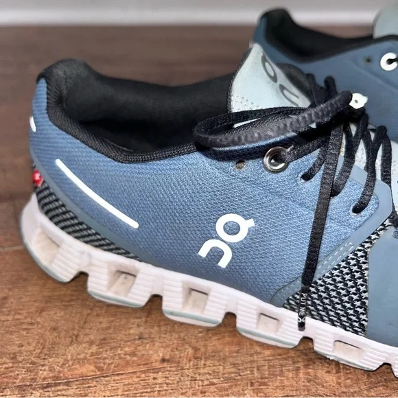 On Running Women's Sneakers - Blue and Black - Picture 7 of 13